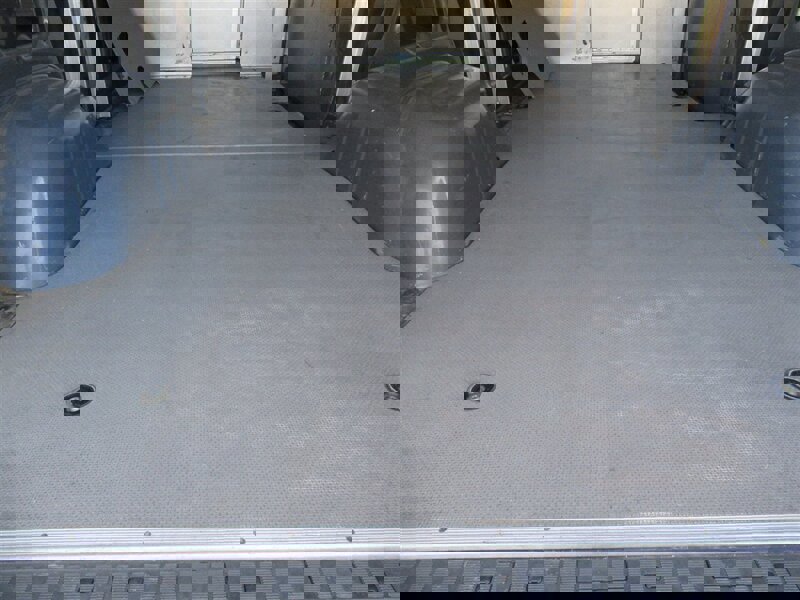 Used 2018 Mercedes-Benz Sprinter 2500 image 11