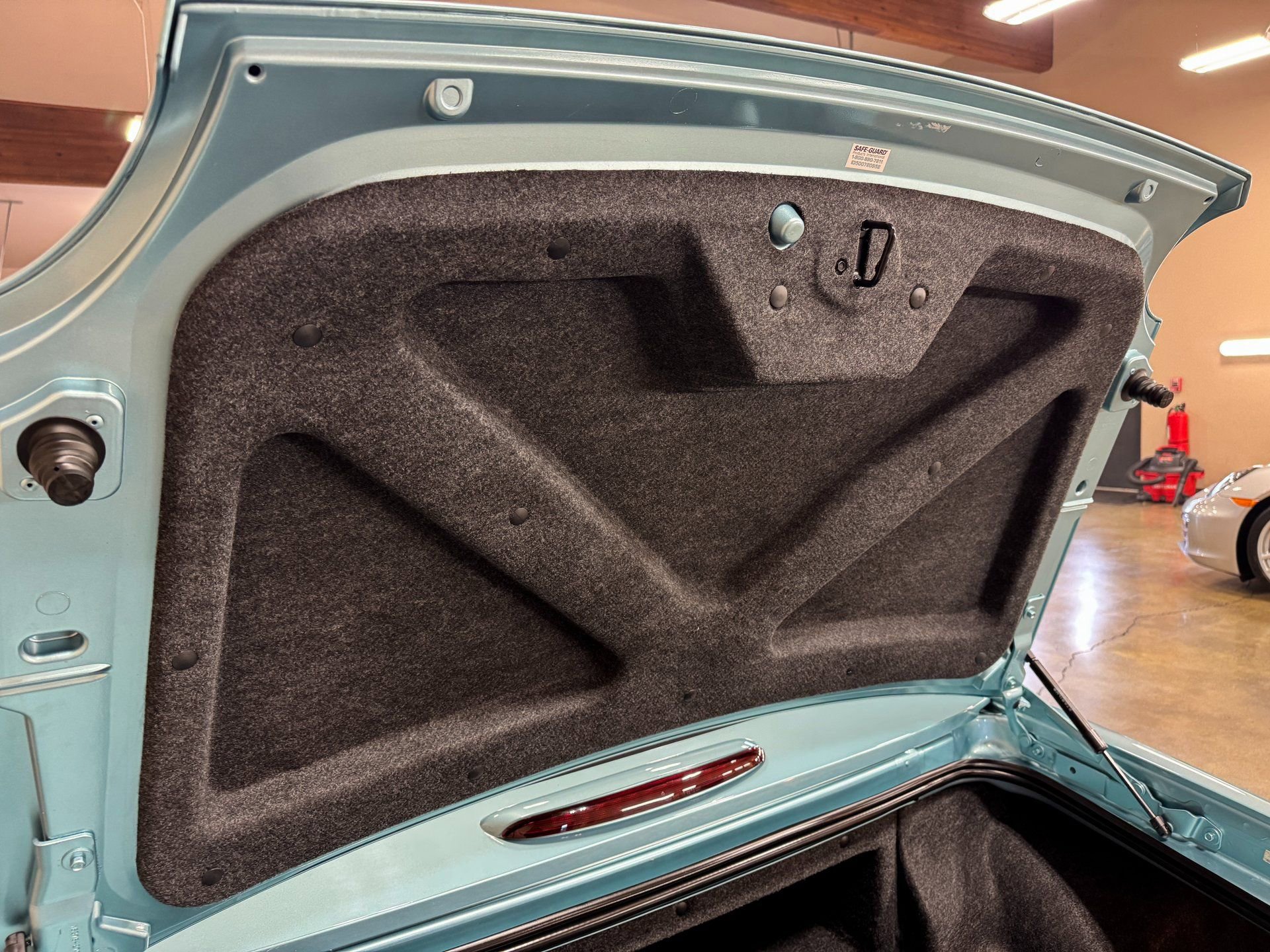 Used 2002 Ford Thunderbird image 72