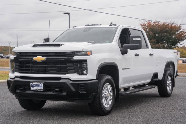 Used 2024 Chevrolet Silverado 3500 W/T w/ WT Convenience Package image 3