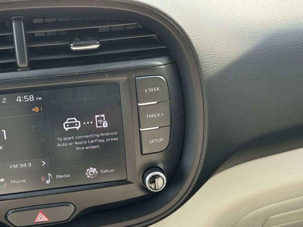 Used 2024 Kia Soul LX w/ Option Group 015 image 39