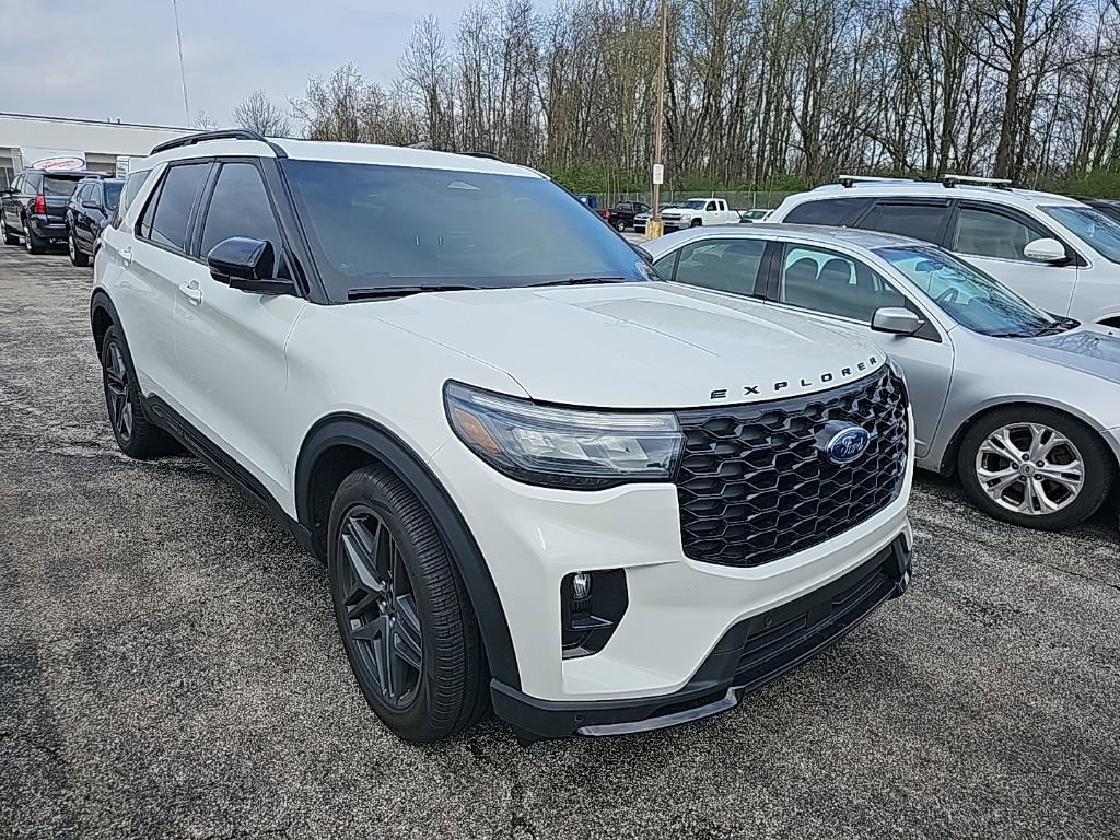 Used 2025 Ford Explorer ST w/ Sun And Sound Package image 1