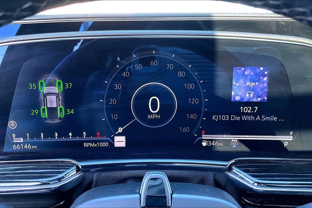 Used 2023 Cadillac Escalade ESV Sport image 22