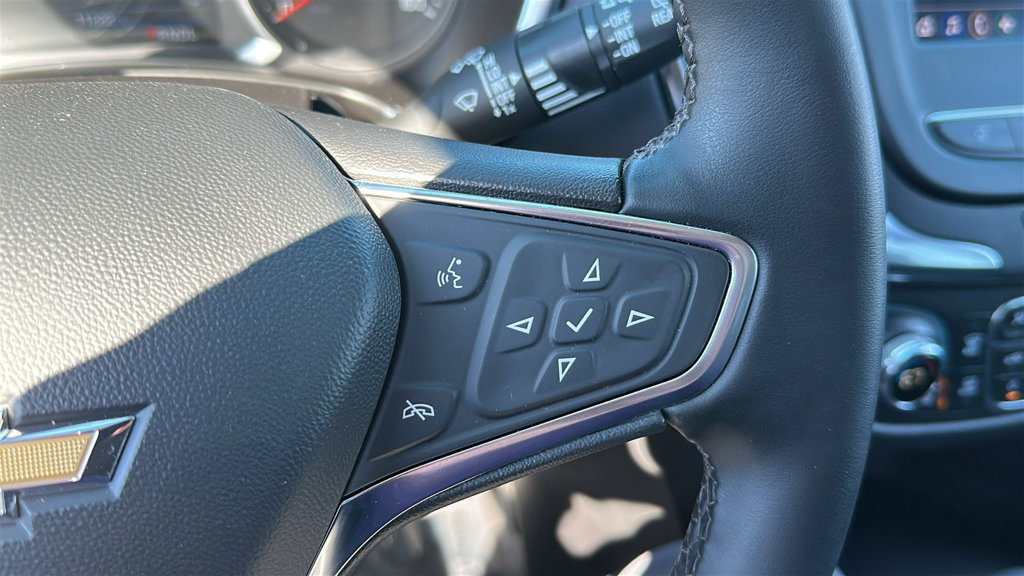 Used 2024 Chevrolet Equinox LT AWD/4WD image 18