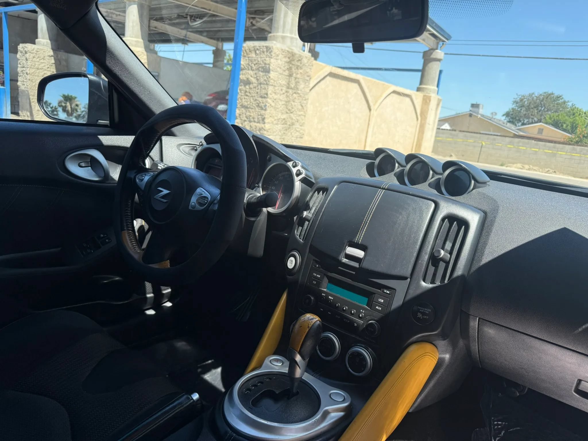 Used 2018 Nissan 370Z Coupe w/ Z34 Heritage Edition - Black RWD image 13