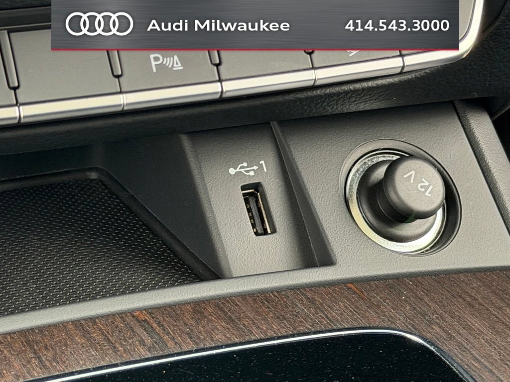 Used 2023 Audi Q5 2.0T Premium Plus w/ Premium Plus Package AWD/4WD image 29