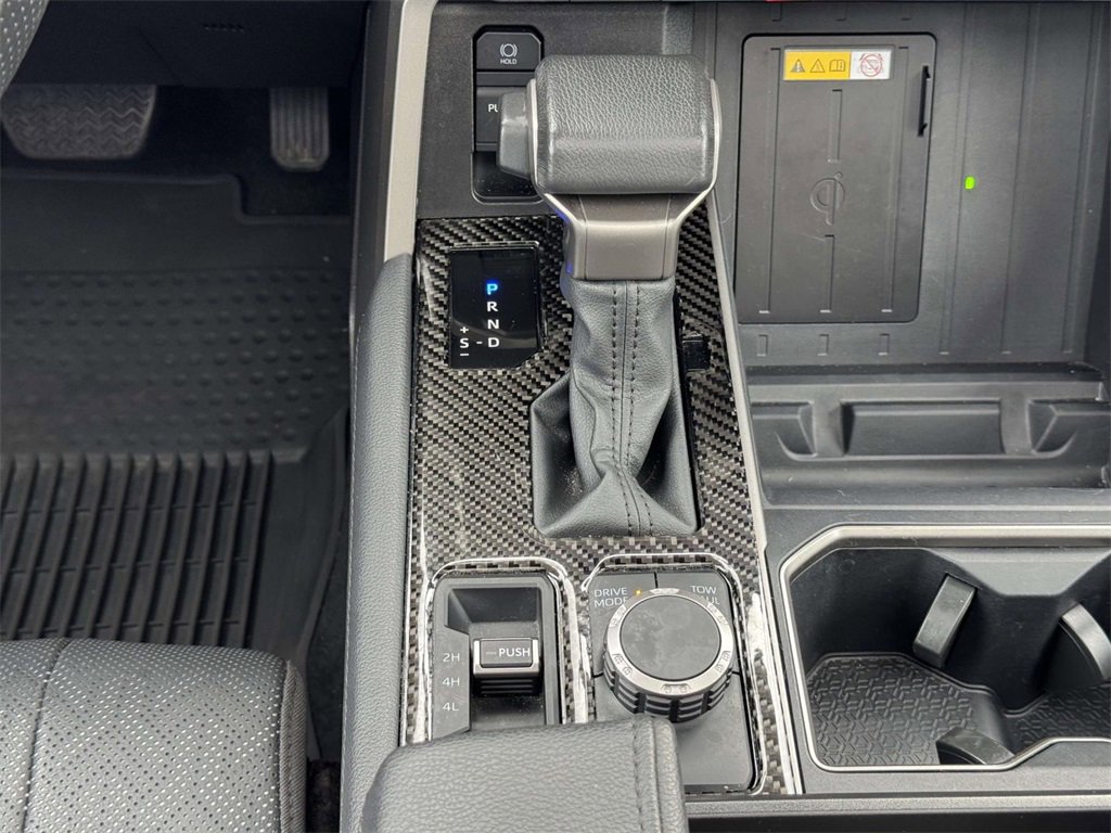 Used 2024 Toyota Tundra Limited image 6