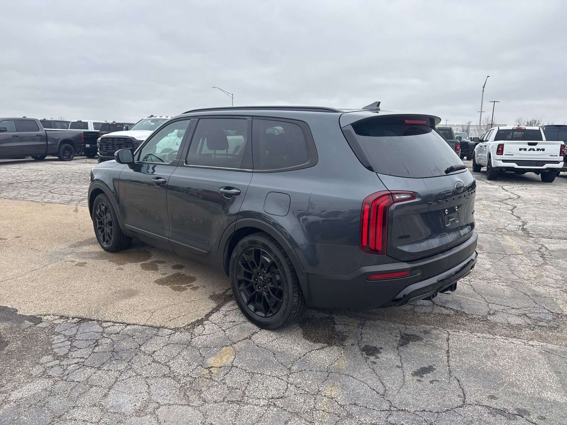 Used 2021 Kia Telluride EX w/ EX Premium Package image 8