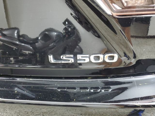 Used 2020 Lexus LS 500 w/ Interior Upgrade Package image 6