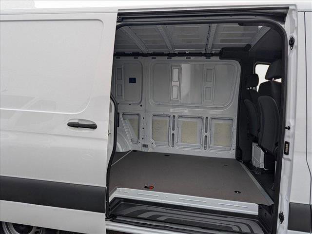 New 2025 Mercedes-Benz Sprinter 2500 image 14