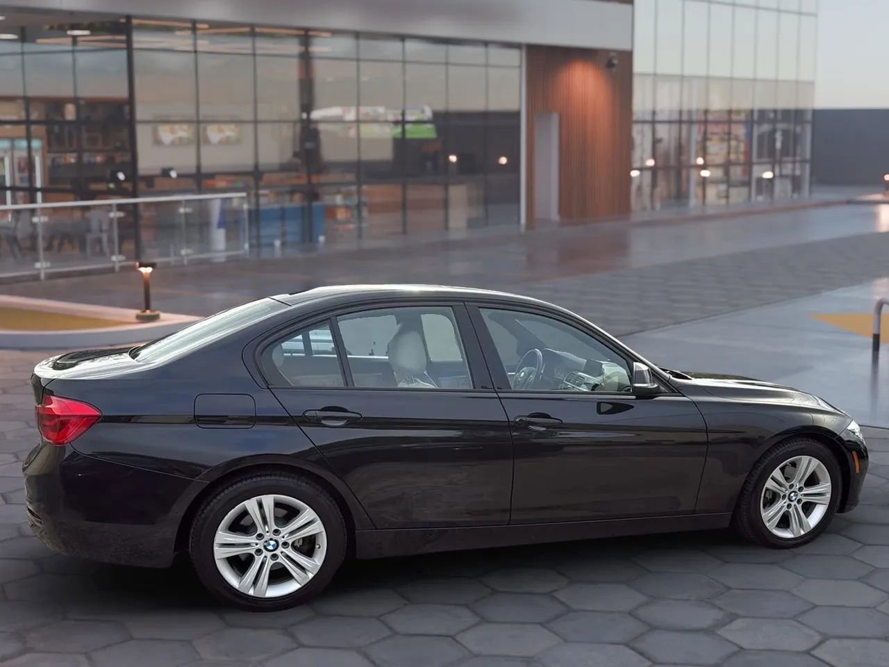 Used 2016 BMW 328i Sedan image 15