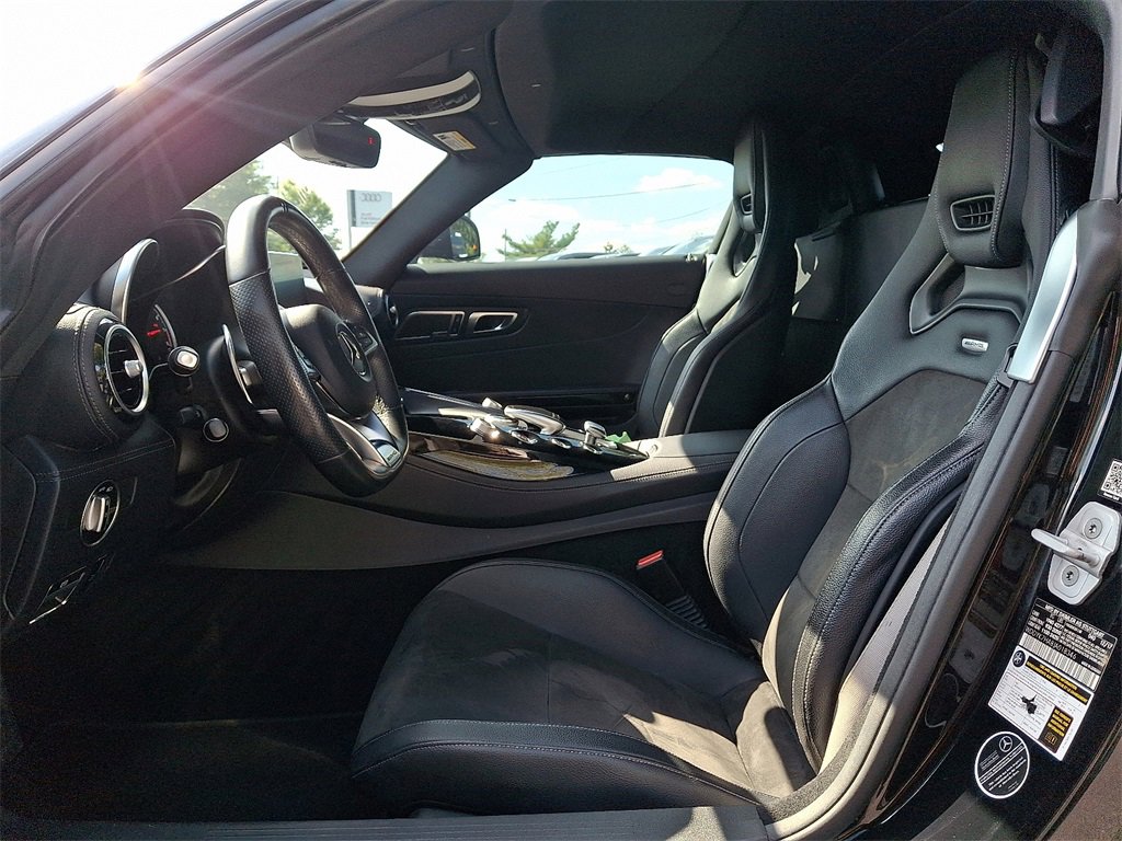 Used 2018 Mercedes-Benz AMG GT Roadster w/ Lane Tracking Package image 18