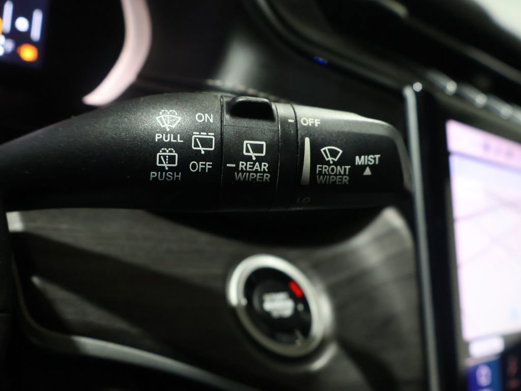 Used 2021 Jeep Grand Cherokee L Limited image 38