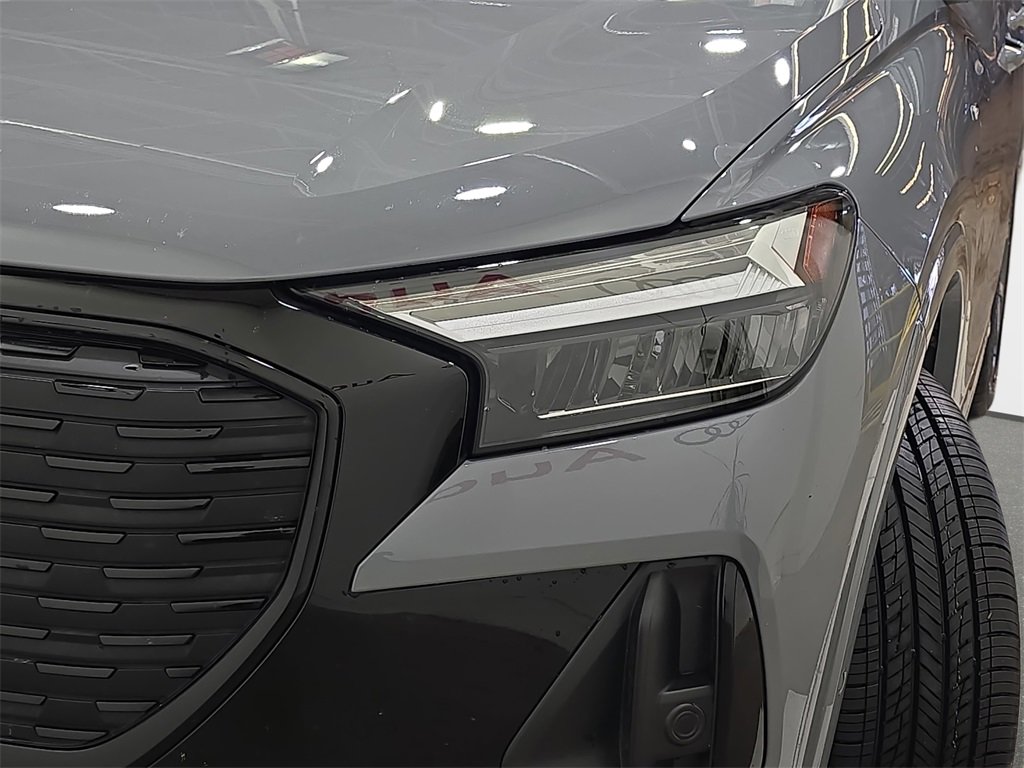 Used 2024 Audi Q4 e-tron Premium Plus image 28