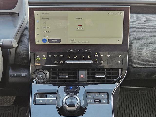 Used 2023 Subaru Solterra AWD image 14