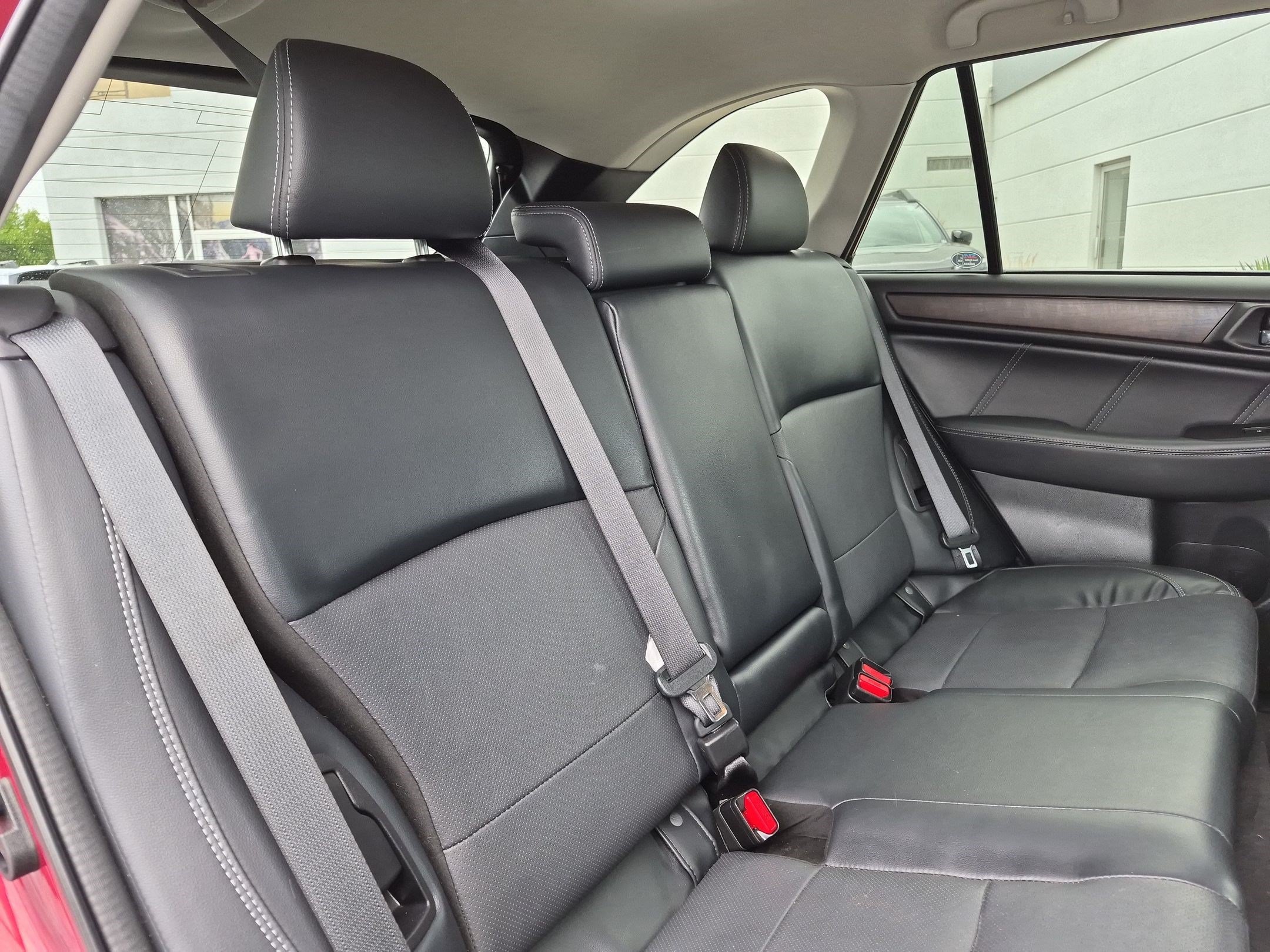 Used 2019 Subaru Outback 2.5i Limited AWD/4WD image 31