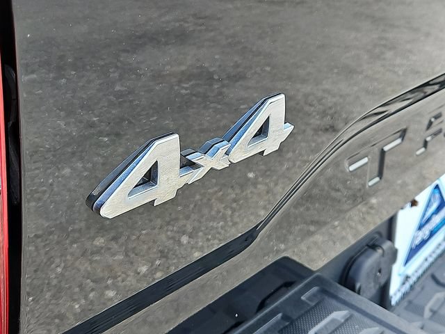 Used 2021 Toyota Tacoma SR5 AWD/4WD image 30