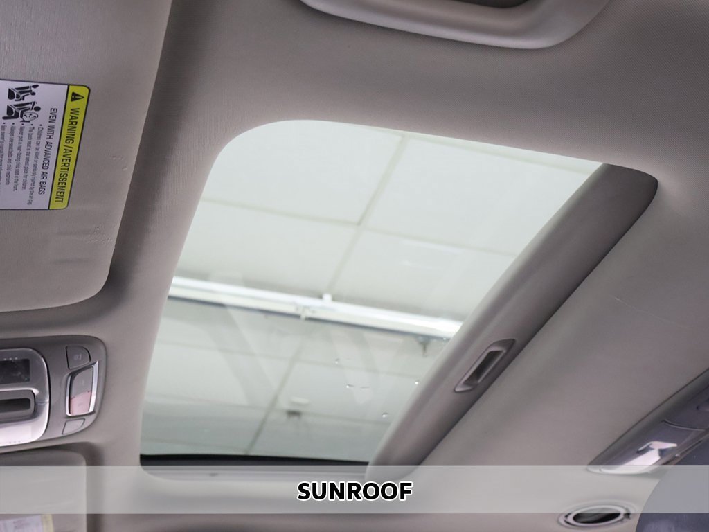 Used 2024 Kia Telluride S w/ S Sunroof Package image 4