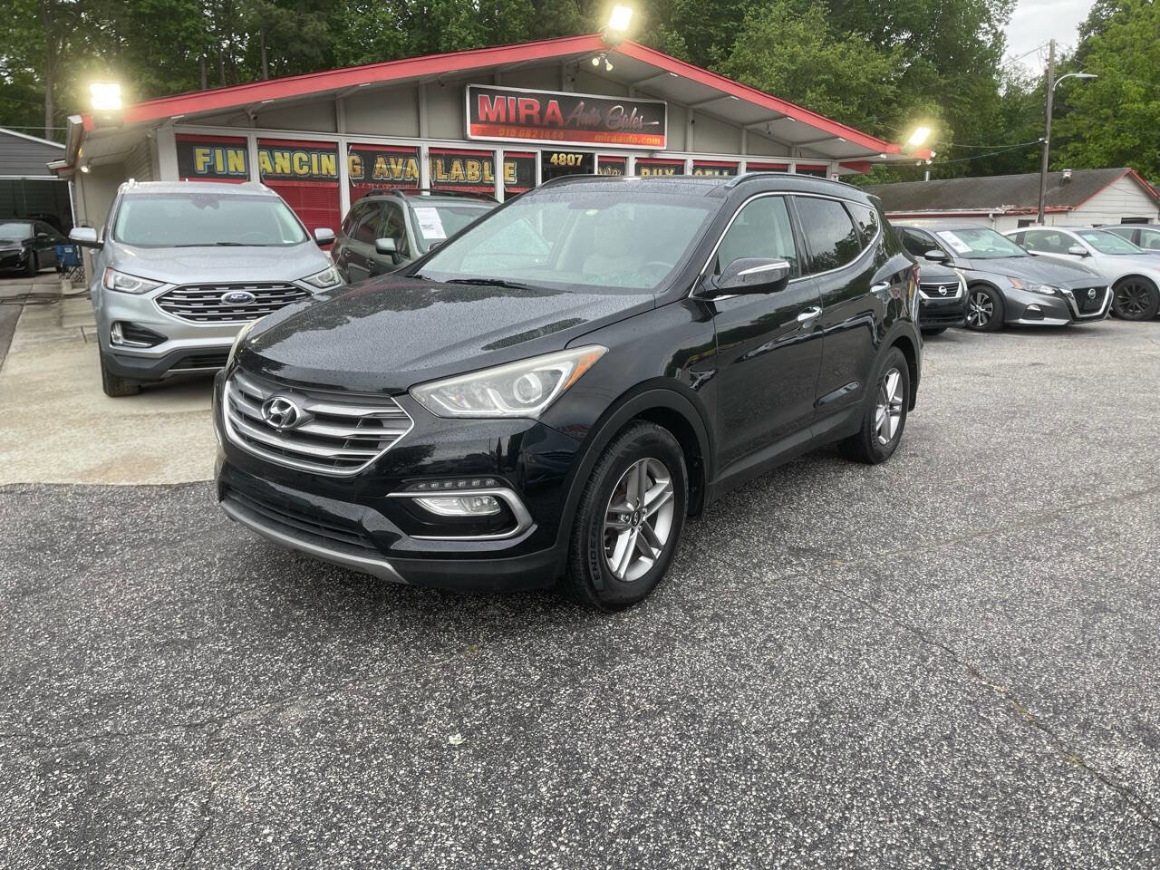 Used 2018 Hyundai Santa Fe Sport w/ 2.4L Tech Package 04 AWD/4WD image 2