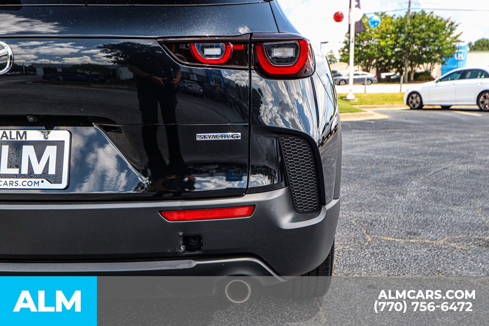 Used 2024 MAZDA CX-50 AWD 2.5 S w/ Premium Package image 18