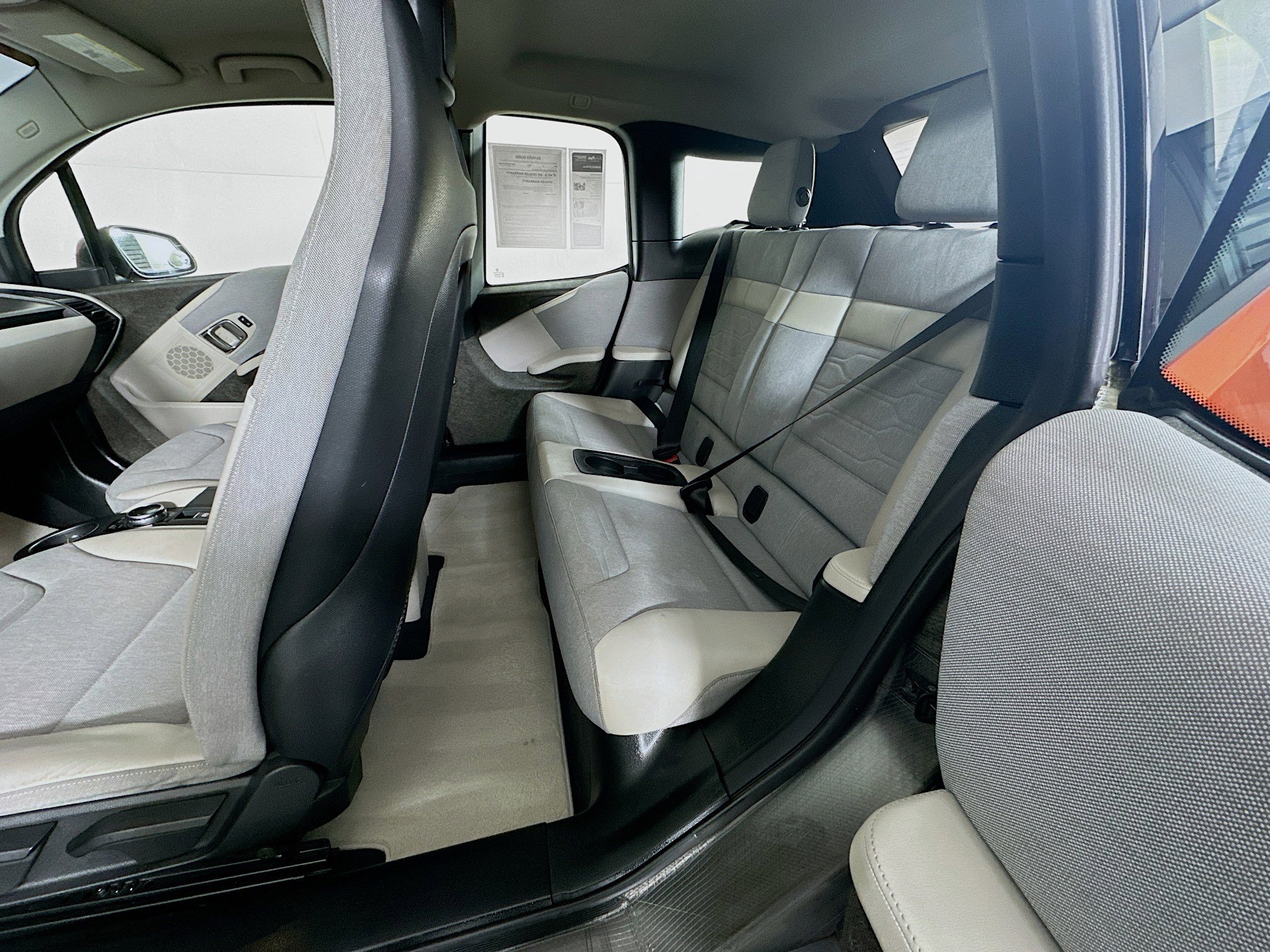 Used 2014 BMW i3 w/ Range Extender image 26