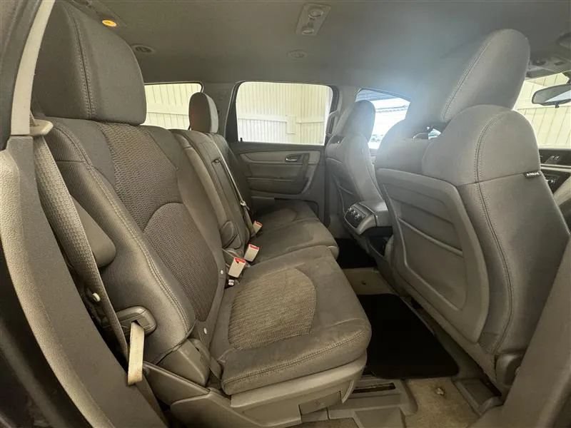 Used 2013 Chevrolet Traverse LT image 13