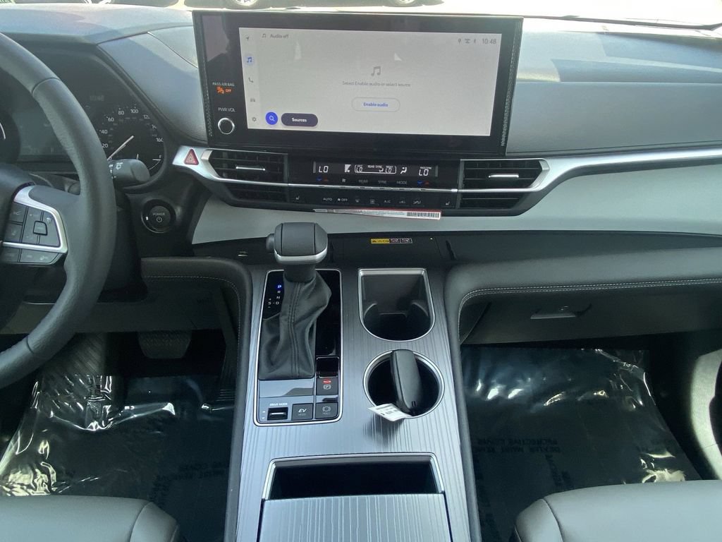 Certified 2026 Toyota Sienna XLE FWD image 31