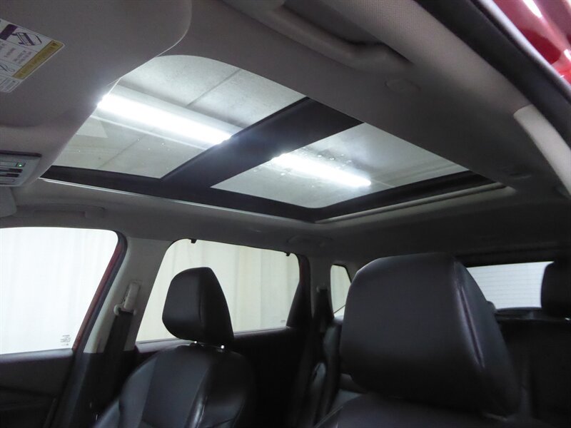 Used 2022 Nissan Rogue SV w/ SV Premium Package FWD image 18