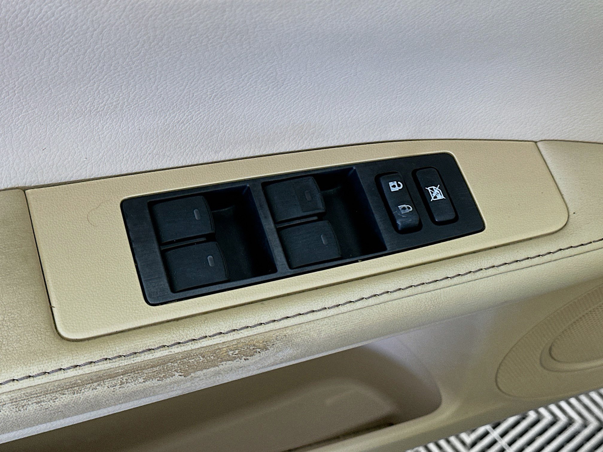 Used 2013 Lexus ES 300h w/ Premium Pkg FWD image 15