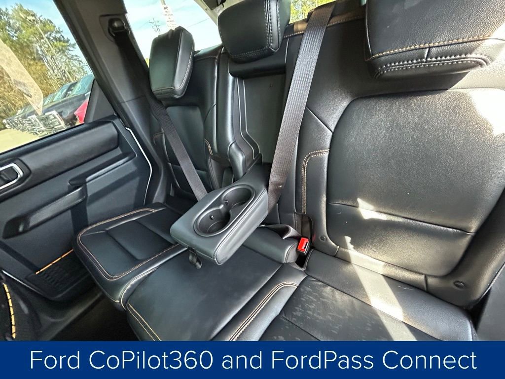 Used 2024 Ford Bronco Badlands image 18