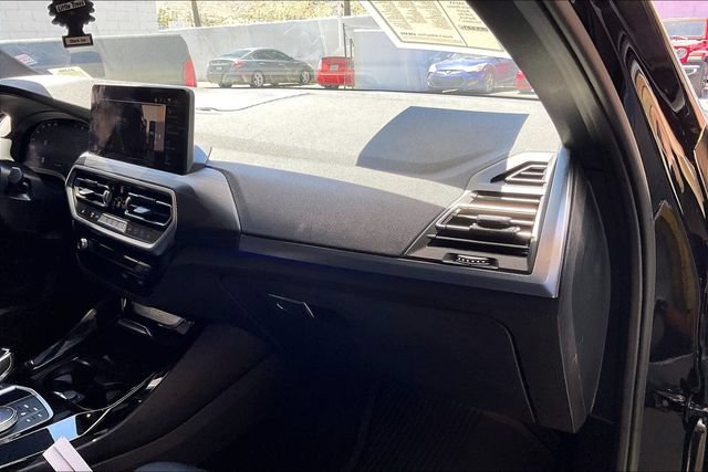 Used 2023 BMW X3 sDrive30i w/ Premium Package RWD image 16