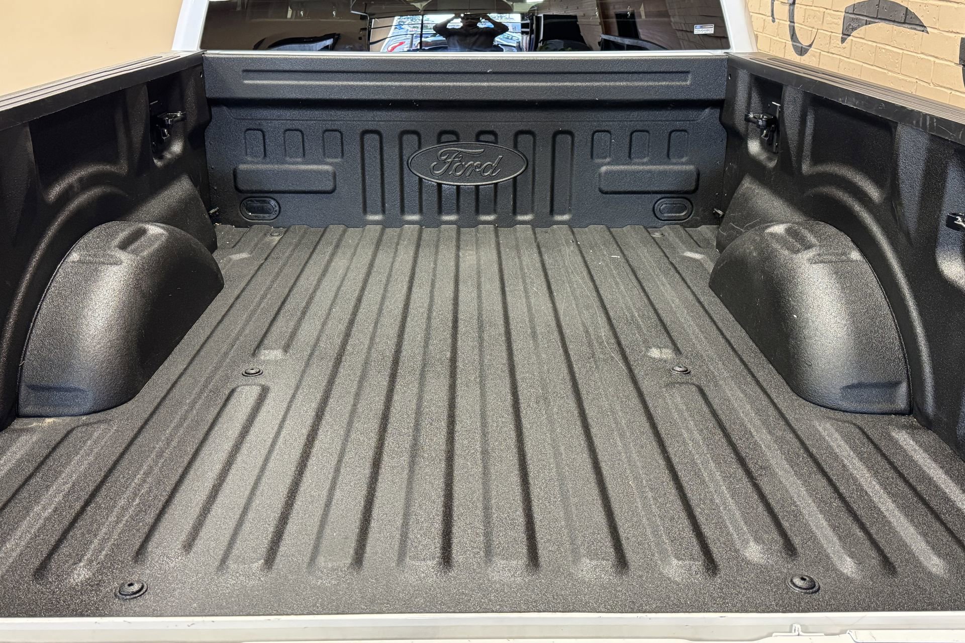 Used 2023 Ford F150 XLT w/ Trailer Tow Package AWD/4WD image 6