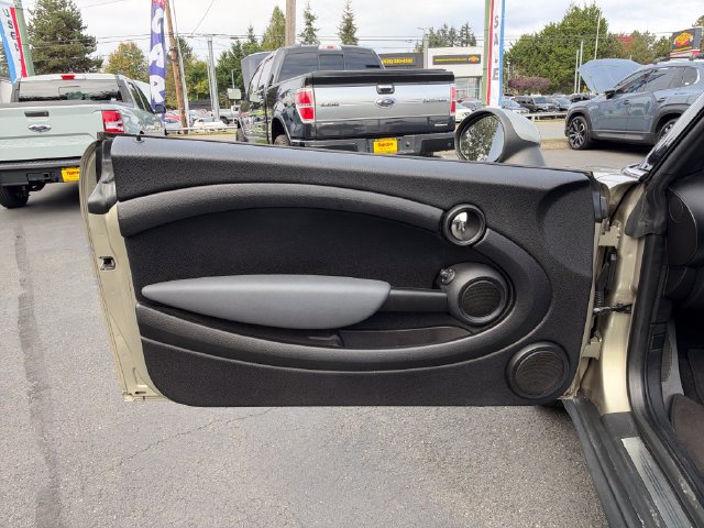 Used 2010 MINI Cooper Convertible w/ Cold Weather Pkg FWD image 19
