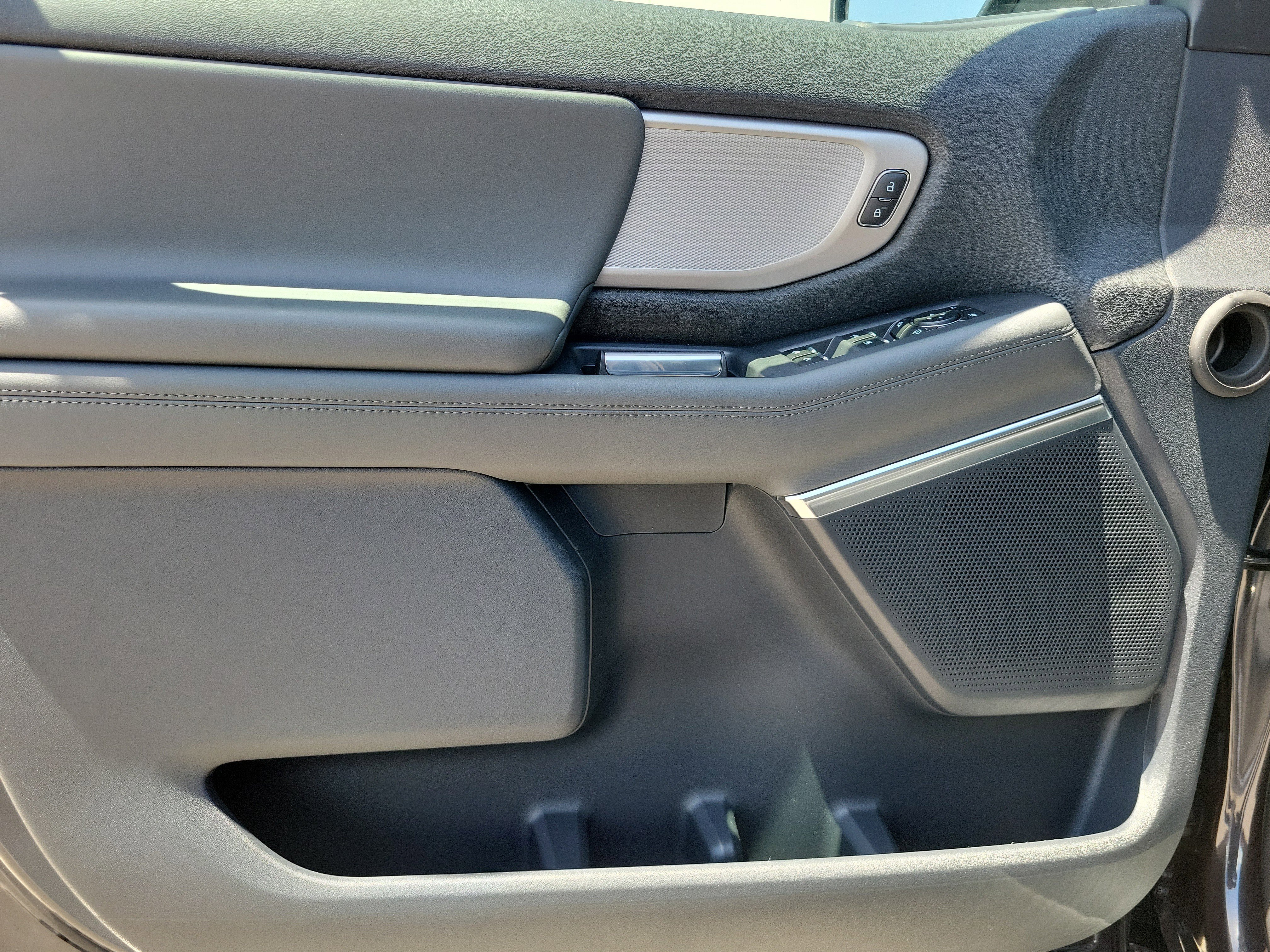 New 2026 Ford Expedition Max Active RWD image 13