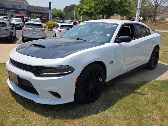 Used 2020 Dodge Charger R/T w/ Blacktop Package RWD image 3