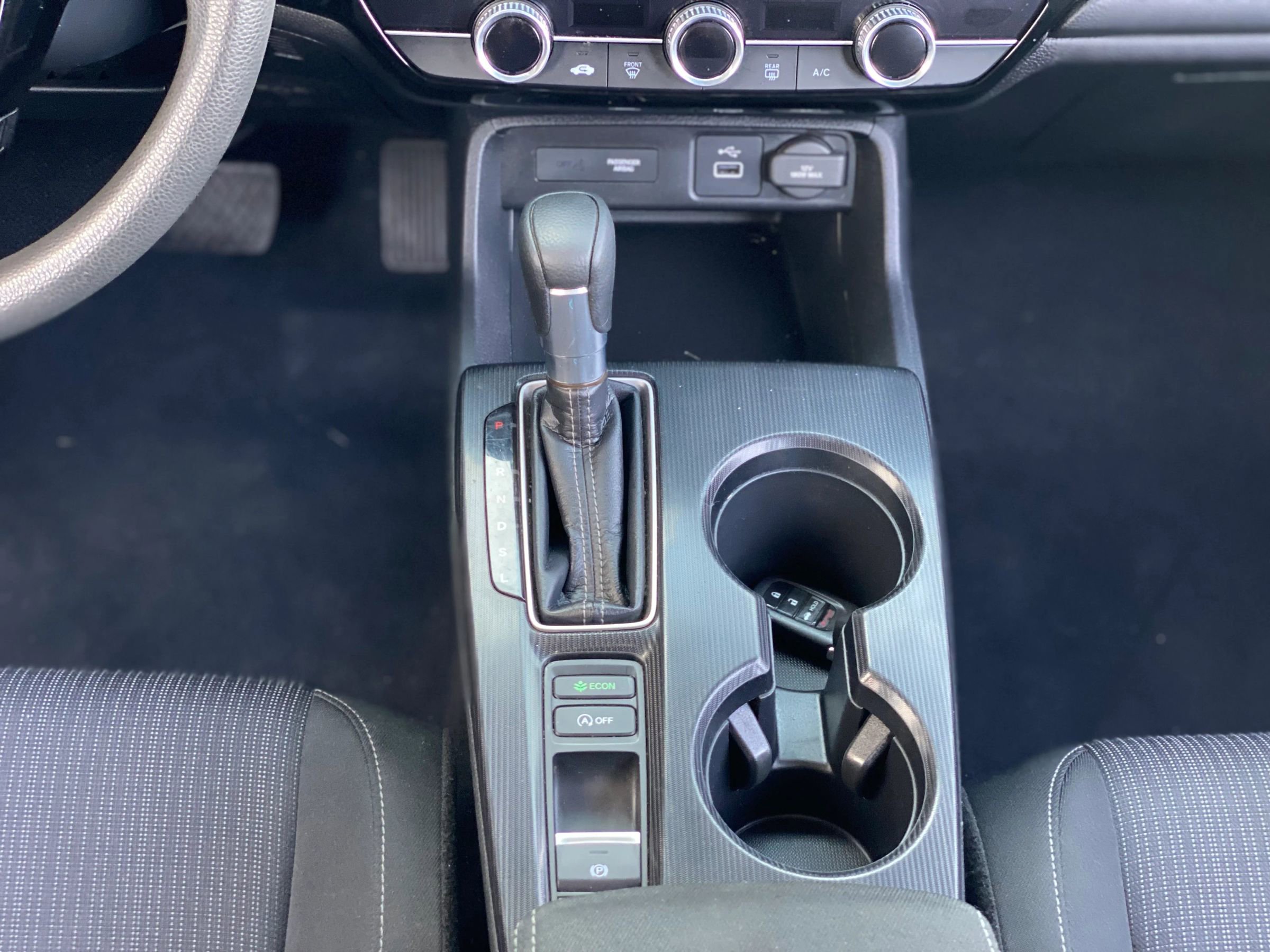 Used 2022 Honda Civic LX image 25