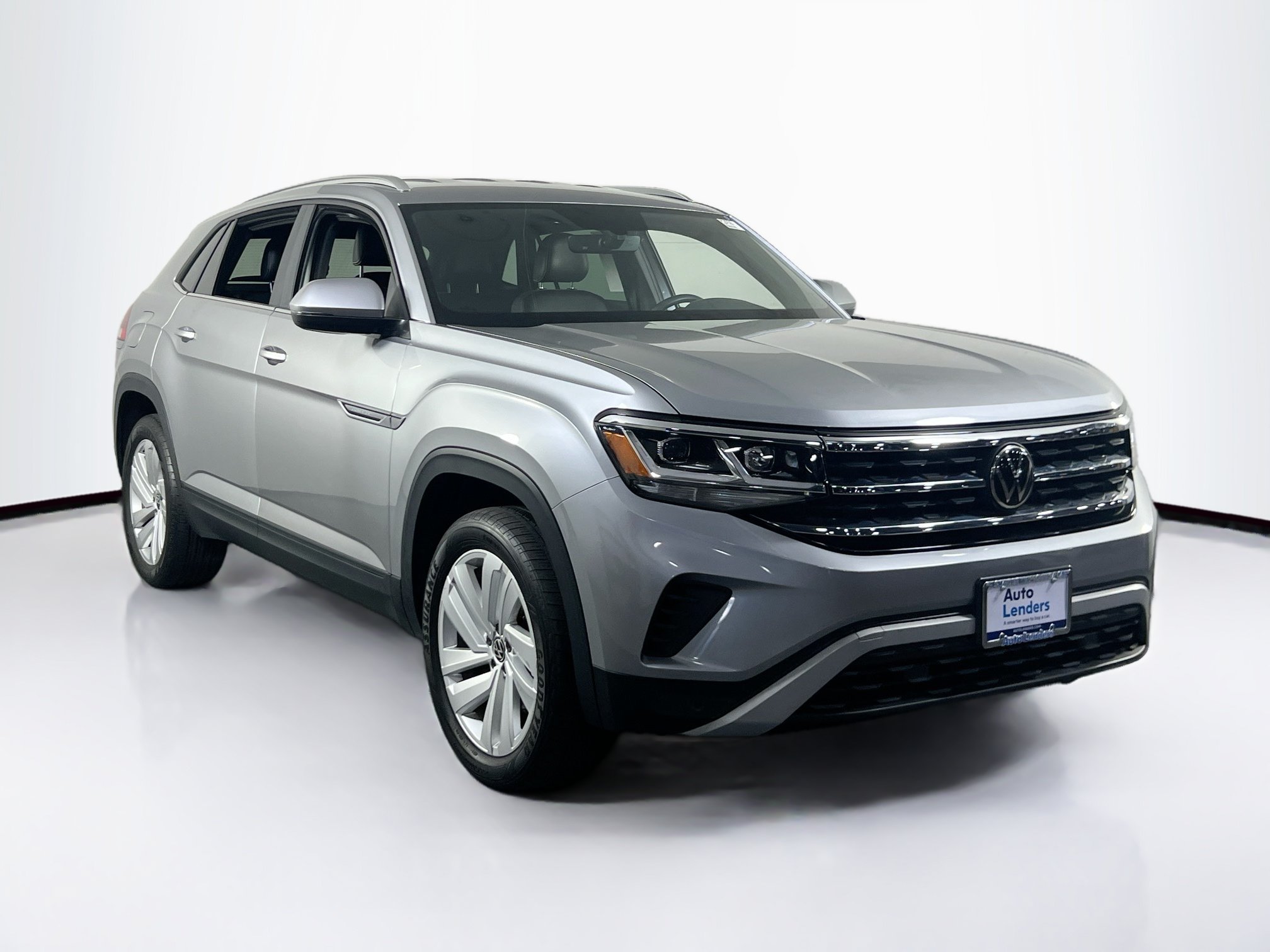 Used 2023 Volkswagen Atlas Cross Sport SE AWD/4WD image 3