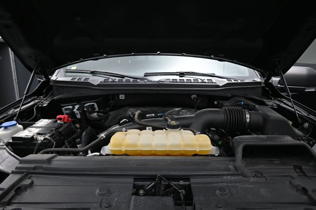 Used 2020 Ford F150 XLT w/ Equipment Group 302A Luxury AWD/4WD image 30
