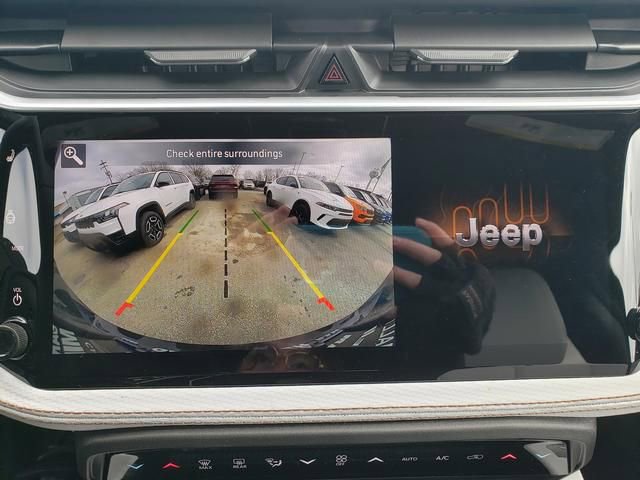 New 2026 Jeep Cherokee Limited image 23