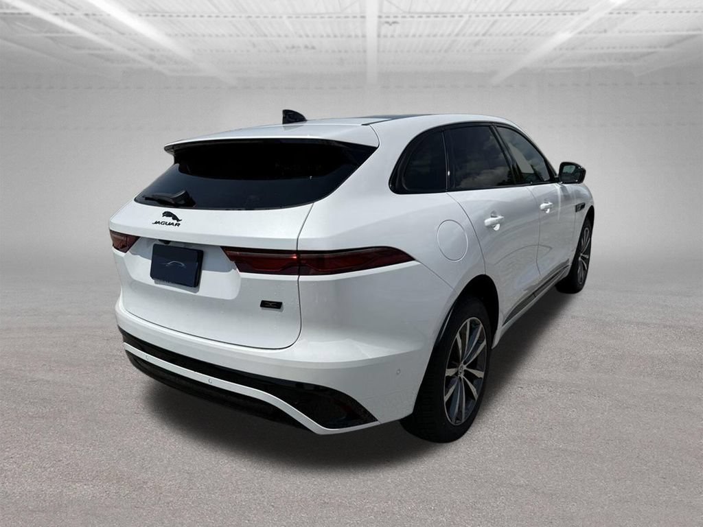 New 2026 Jaguar F-PACE R-Dynamic S AWD/4WD image 7