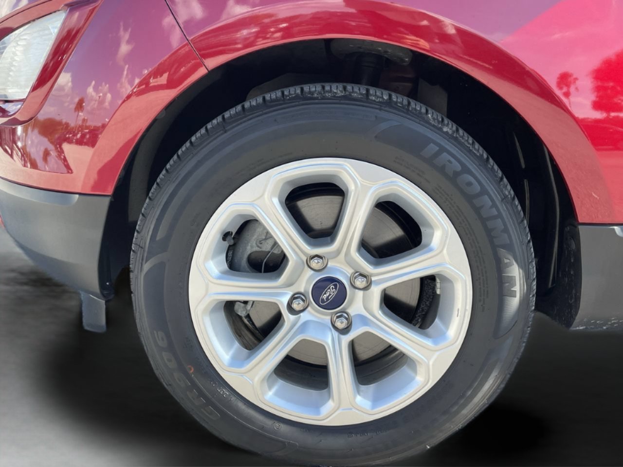 Used 2020 Ford EcoSport SE w/ SE Convenience Package FWD image 32