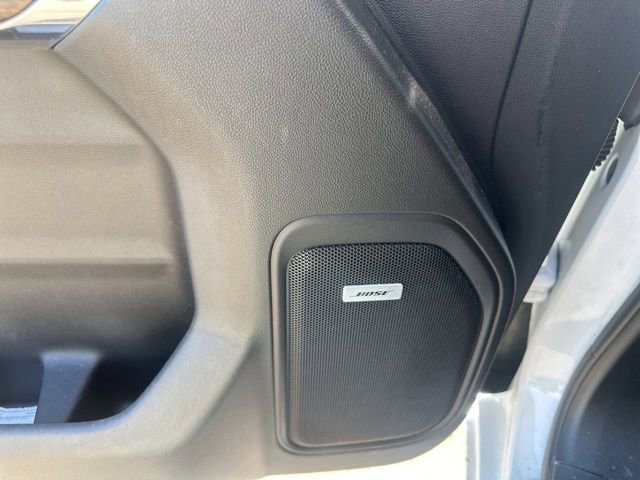 Used 2019 Chevrolet Silverado 1500 High Country w/ Technology Package AWD/4WD image 29