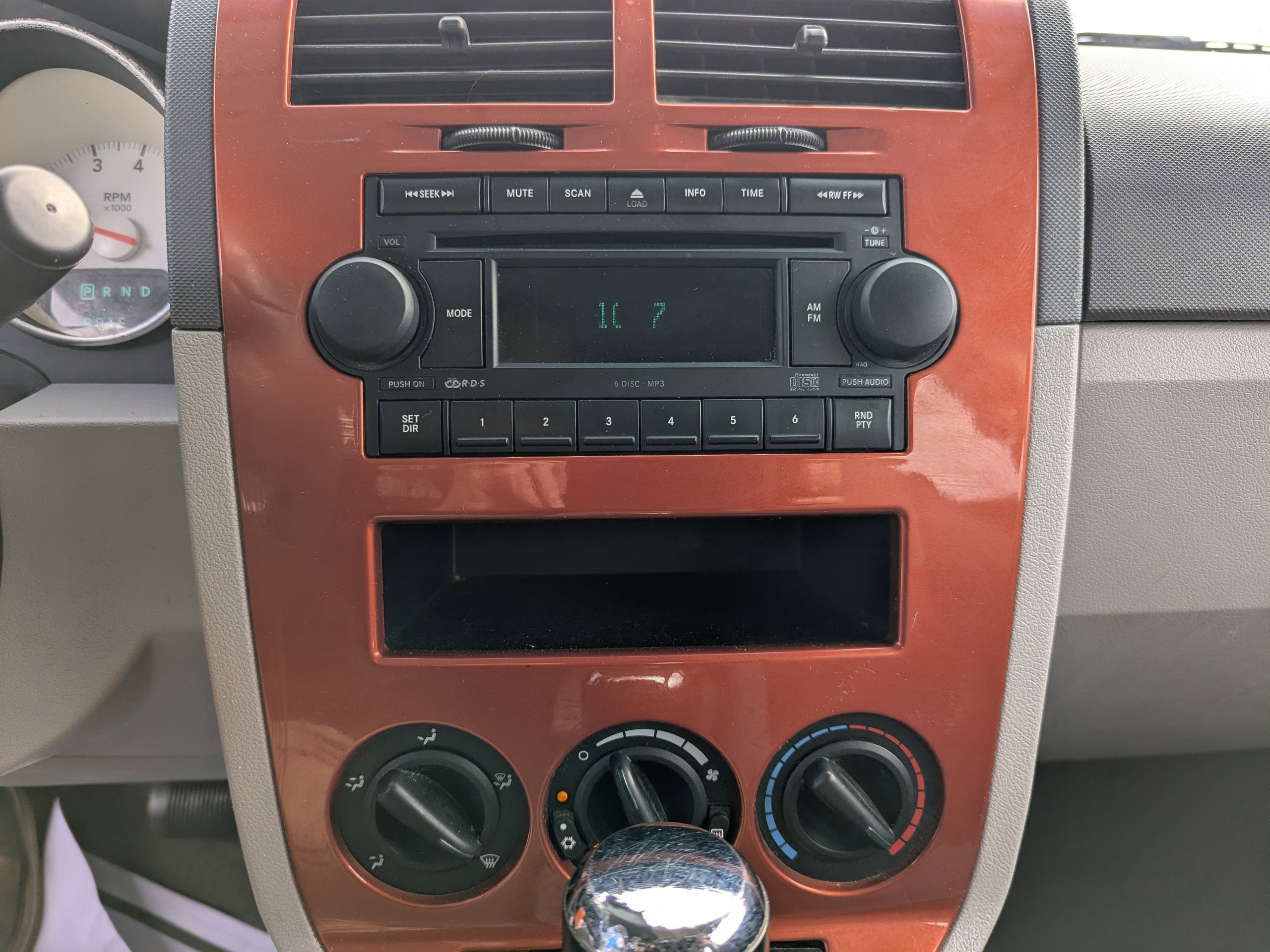 Used 2007 Dodge Caliber SXT image 19