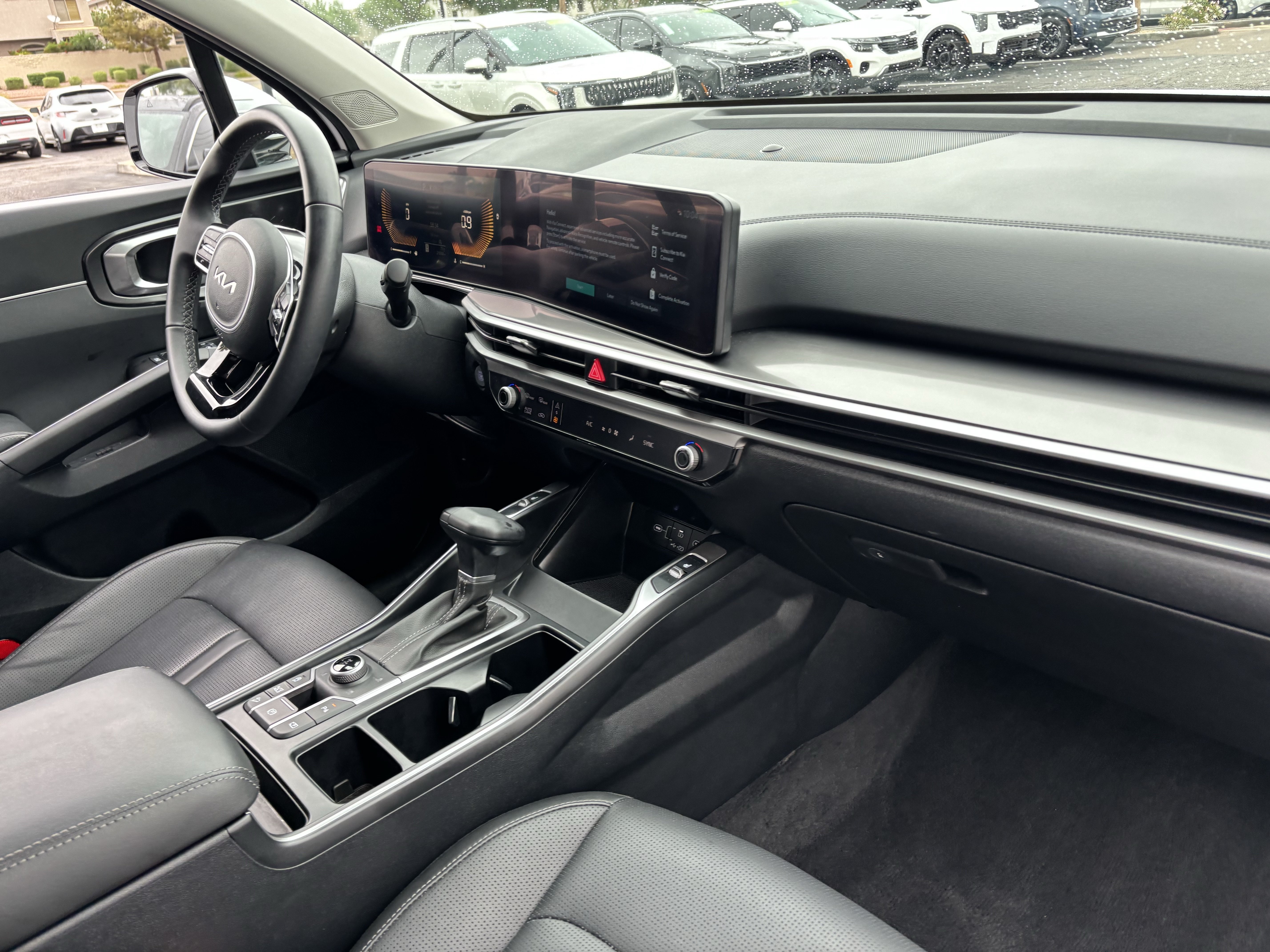 Certified 2025 Kia Sorento S w/ Panoramic Sunroof Package AWD/4WD image 10