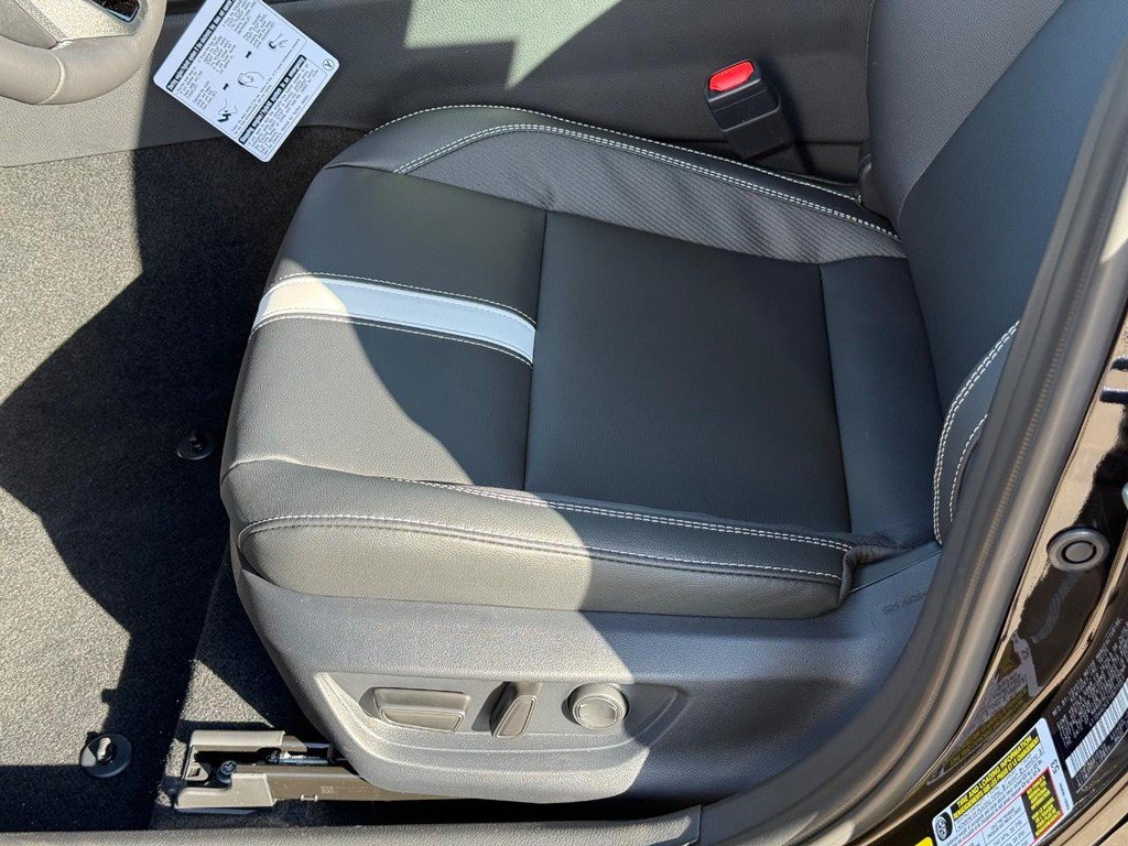 New 2026 Toyota Camry Hybrid w/ Convenience Package FWD image 13
