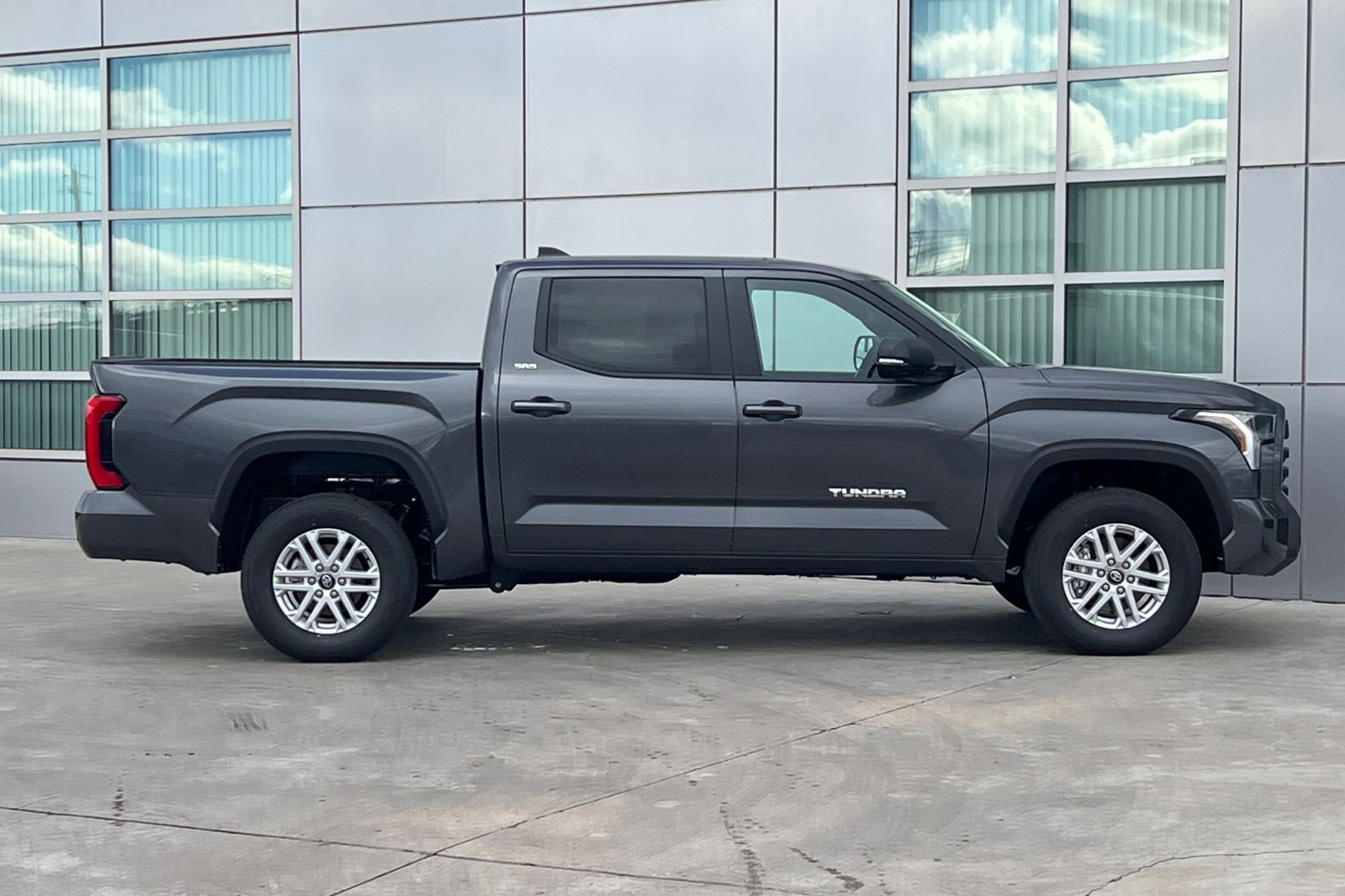 New 2026 Toyota Tundra SR5 w/ SR5 Premium Package image 3
