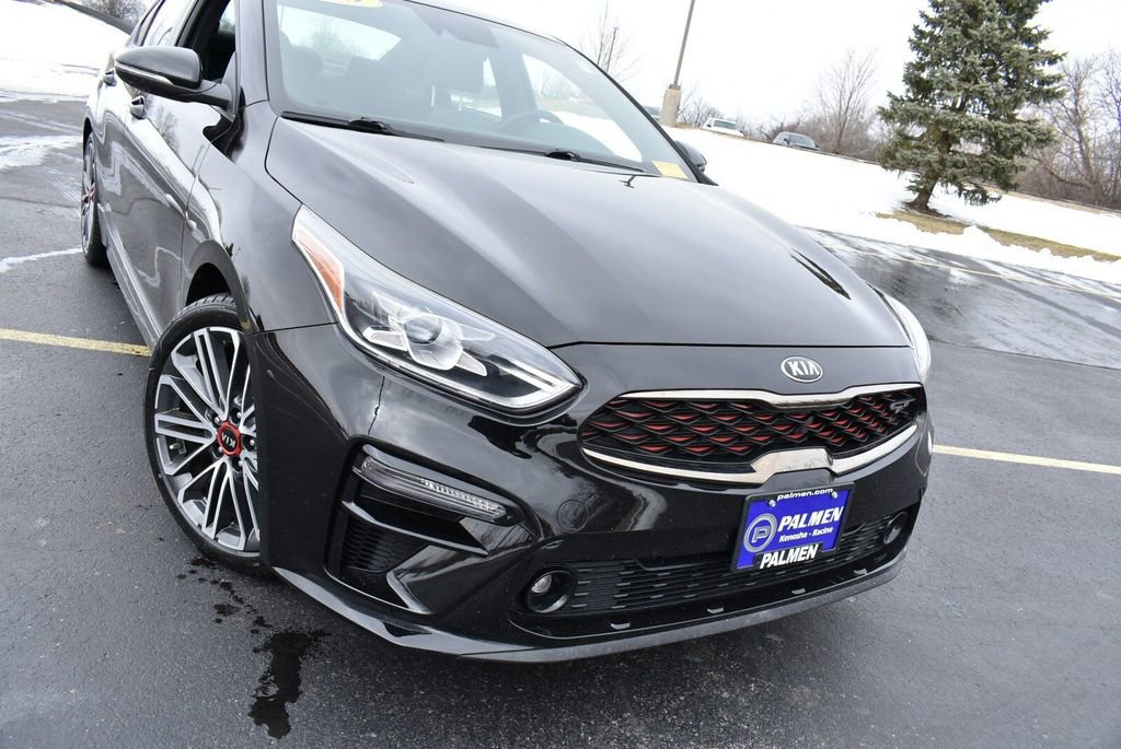 Used 2020 Kia Forte GT image 2