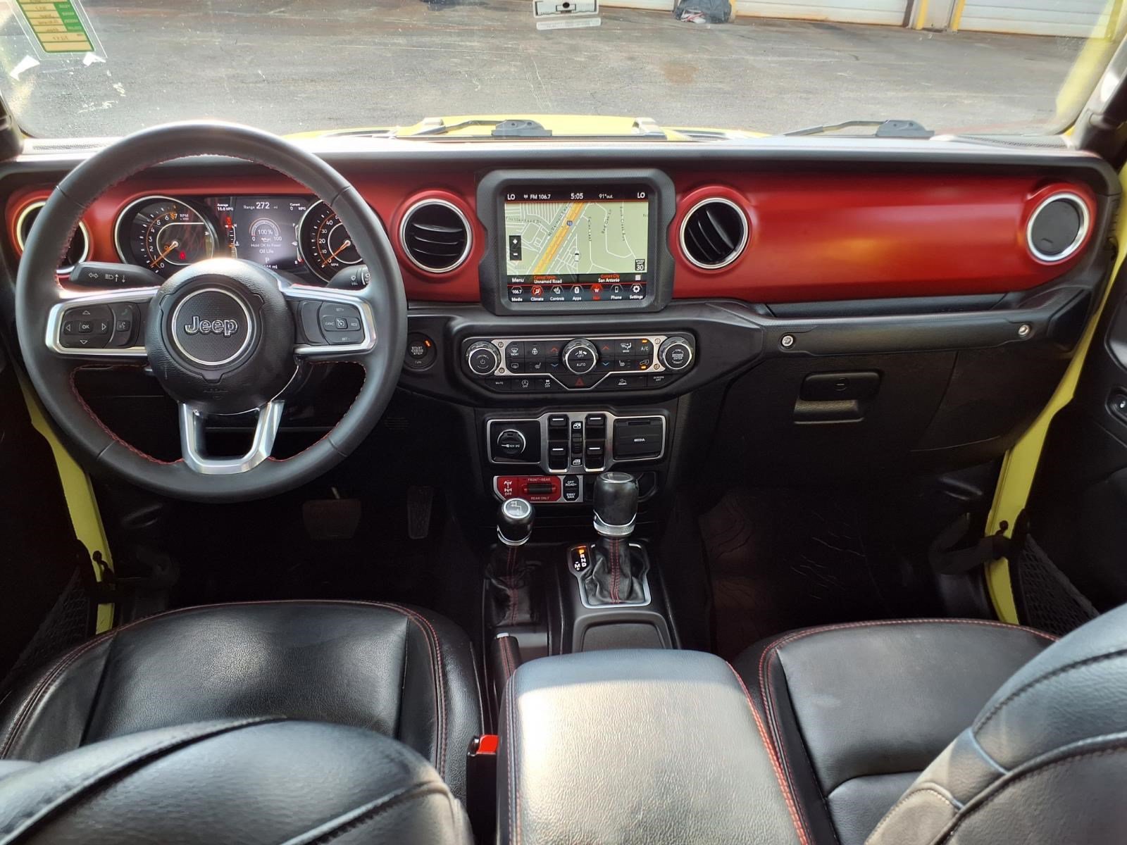 Used 2023 Jeep Gladiator Rubicon w/ Cold Weather Group AWD/4WD image 14