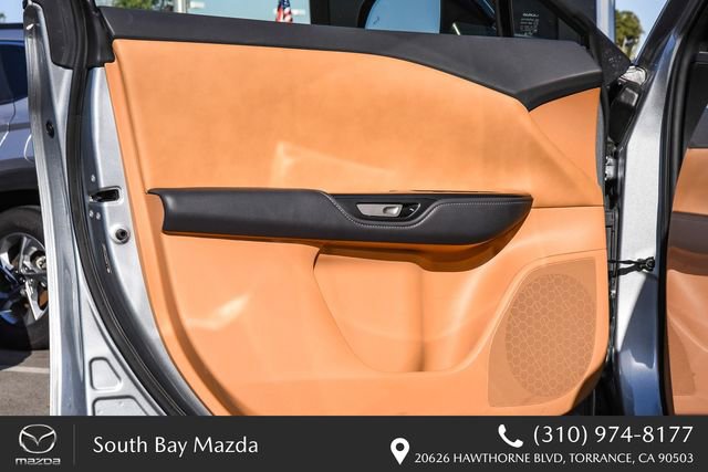 Used 2024 Lexus RZ 300e Premium w/ Accessory Package (Z1) image 23