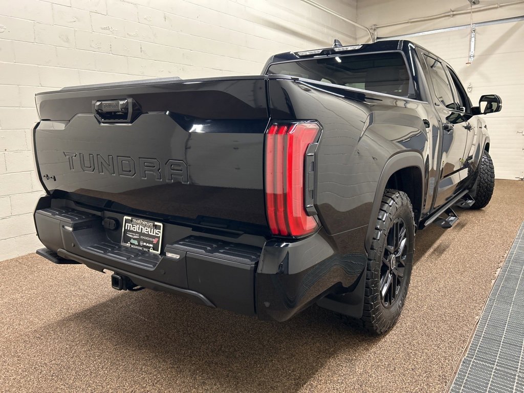 Used 2024 Toyota Tundra Limited image 2