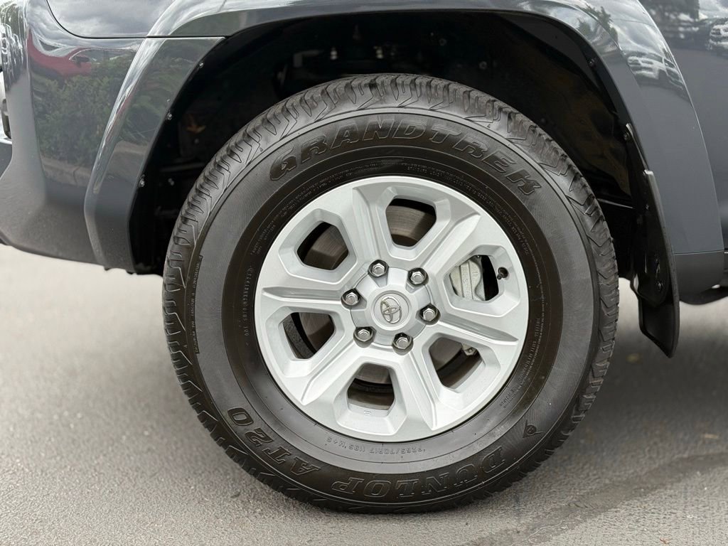 Certified 2024 Toyota 4Runner SR5 Premium AWD/4WD image 9